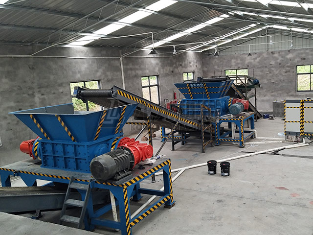 垃圾撕碎機(jī) 垃圾撕碎機(jī)